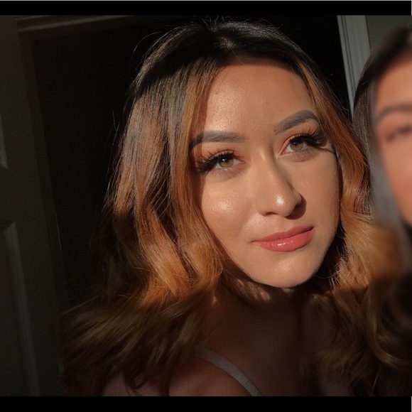 Meet your Posher, Monet - Picture 1 of 1